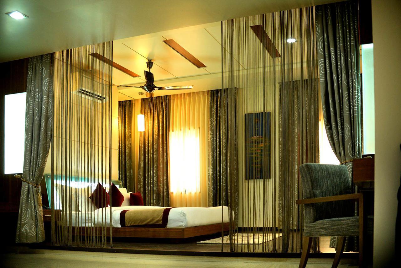 Hotel Fortune Palace Jāmnagar Εξωτερικό φωτογραφία